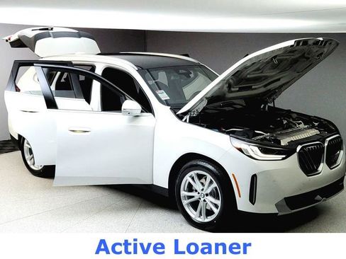 Used 2025 BMW X3 xDrive30i w/ Premium Package AWD/4WD image 17