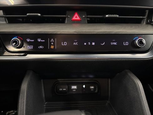 Used 2023 Kia Sportage X-Line w/ X-Line Premium Package image 20