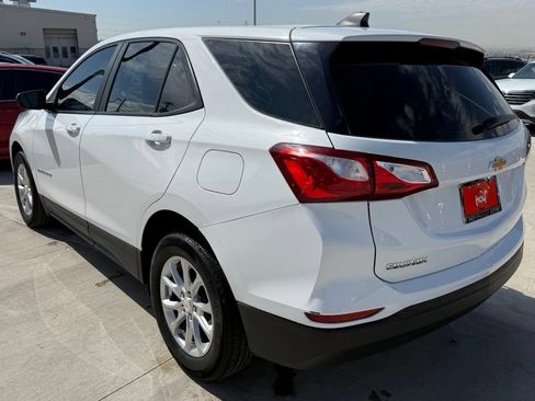 Used 2021 Chevrolet Equinox LS FWD image 7