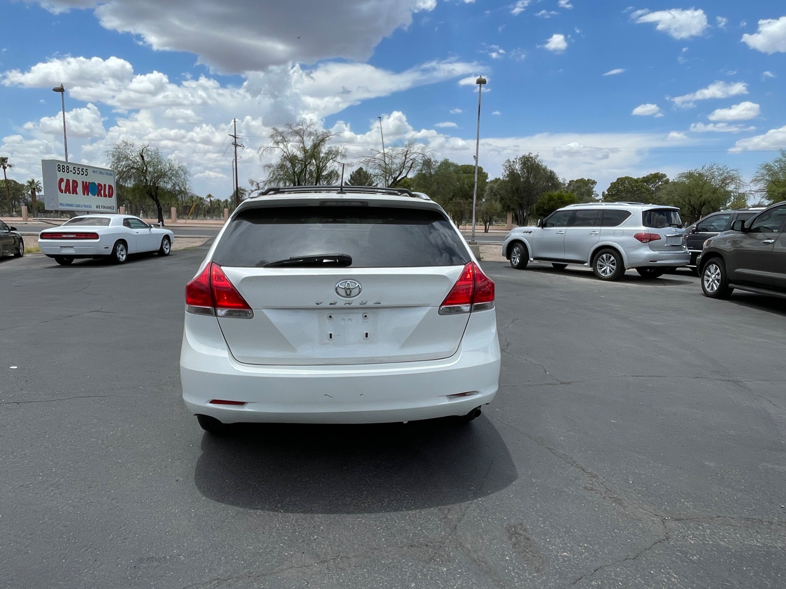 Used 2011 Toyota Venza FWD image 4