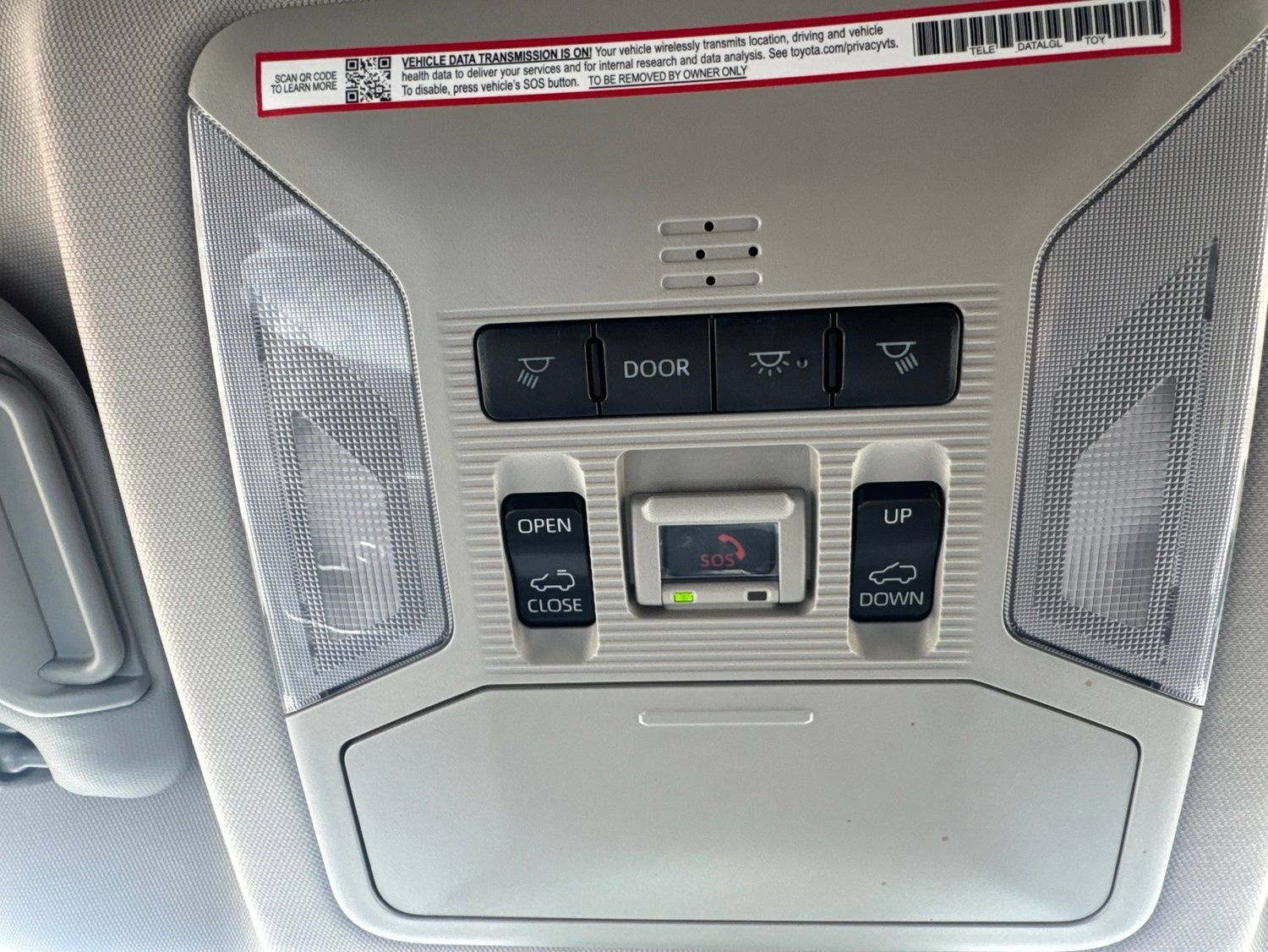 Used 2025 Toyota RAV4 XLE Premium AWD/4WD image 16