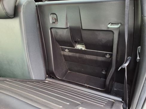 Used 2022 Toyota Tacoma TRD Off-Road image 43