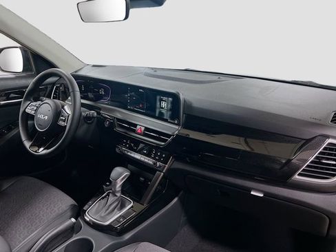 New 2026 Kia Seltos S FWD image 29