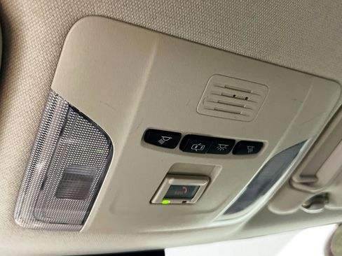 Used 2022 Toyota Corolla LE image 22