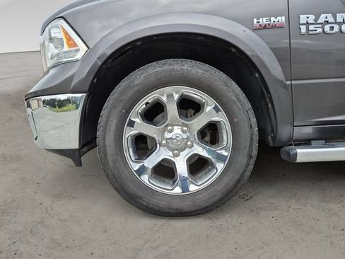 Used 2015 RAM 1500 Laramie w/ Convenience Group AWD/4WD image 9