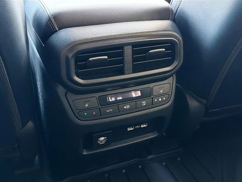 Used 2023 Honda Pilot Elite image 27