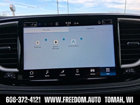 New 2026 Chrysler Pacifica Select FWD image 41