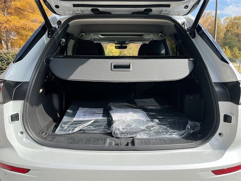 New 2025 Mitsubishi Outlander SE image 27