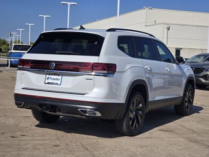 New 2026 Volkswagen Atlas SE