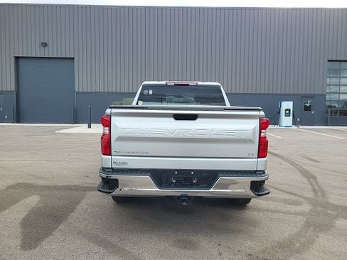 Used 2021 Chevrolet Silverado 1500 LT image 4