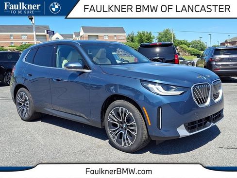 New 2026 BMW X3 xDrive30i w/ Premium Package AWD/4WD image 1