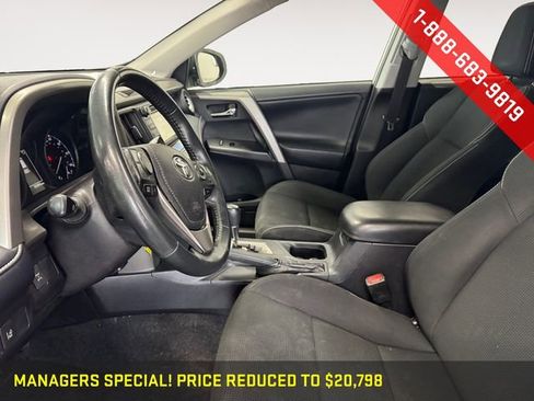 Used 2018 Toyota RAV4 XLE image 8