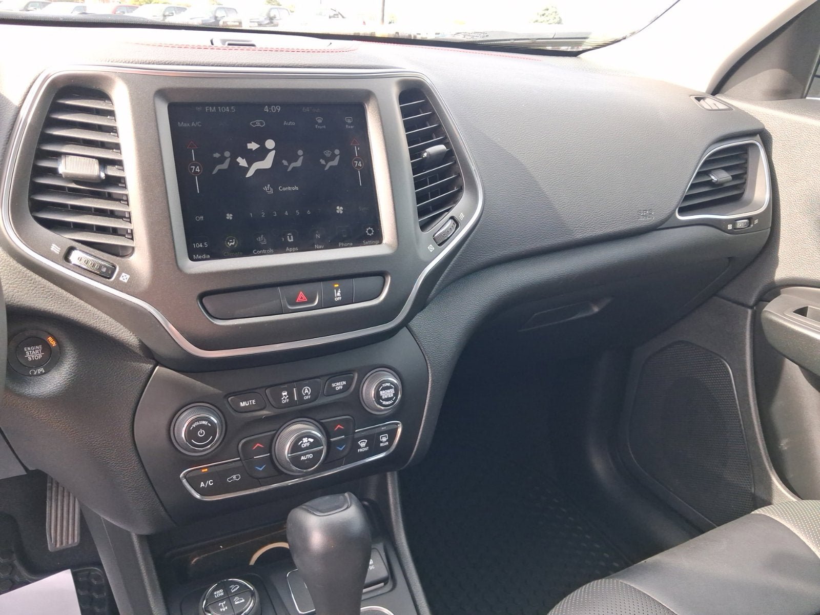 Used 2022 Jeep Cherokee Trailhawk w/ Sound & Nav Group AWD/4WD image 20