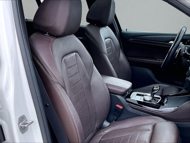 Used 2024 BMW X4 xDrive30i w/ Premium Package AWD/4WD image 9
