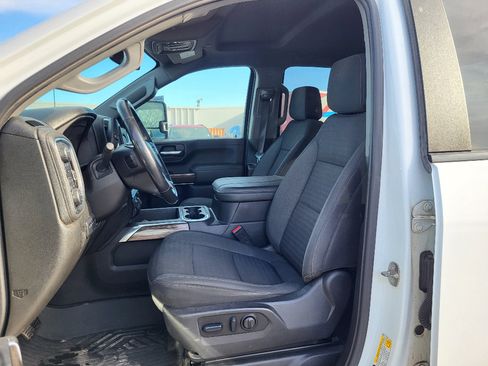 Used 2023 Chevrolet Silverado 2500 LT image 6