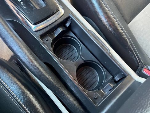 Used 2006 Mercury Milan Premier image 24