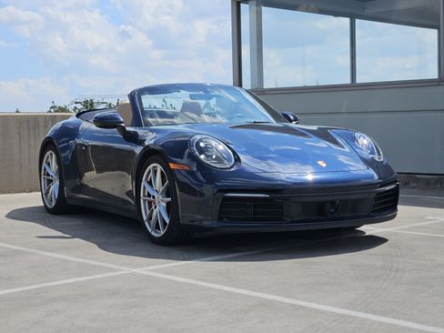 Used 2020 Porsche 911 Carrera 4S AWD/4WD image 10