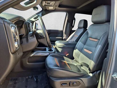 Used 2021 GMC Sierra 1500 AT4 w/ AT4 Premium Package AWD/4WD image 16
