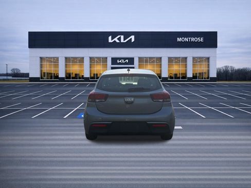 Used 2022 Kia Rio S FWD image 6