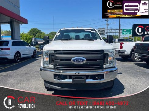 Used 2017 Ford F250 XL w/ Power Equipment Group AWD/4WD image 2