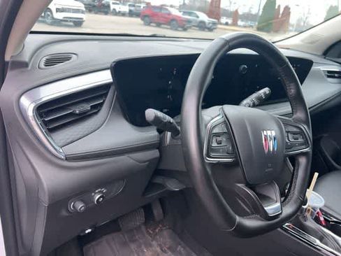 Used 2025 Buick Encore GX Sport Touring w/ Advanced Technology Package image 3
