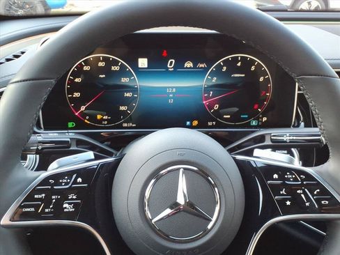 Used 2026 Mercedes-Benz E 350 4MATIC Sedan image 14