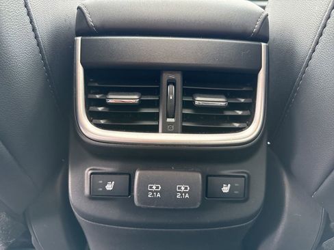 Used 2020 Subaru Outback Limited AWD/4WD image 19
