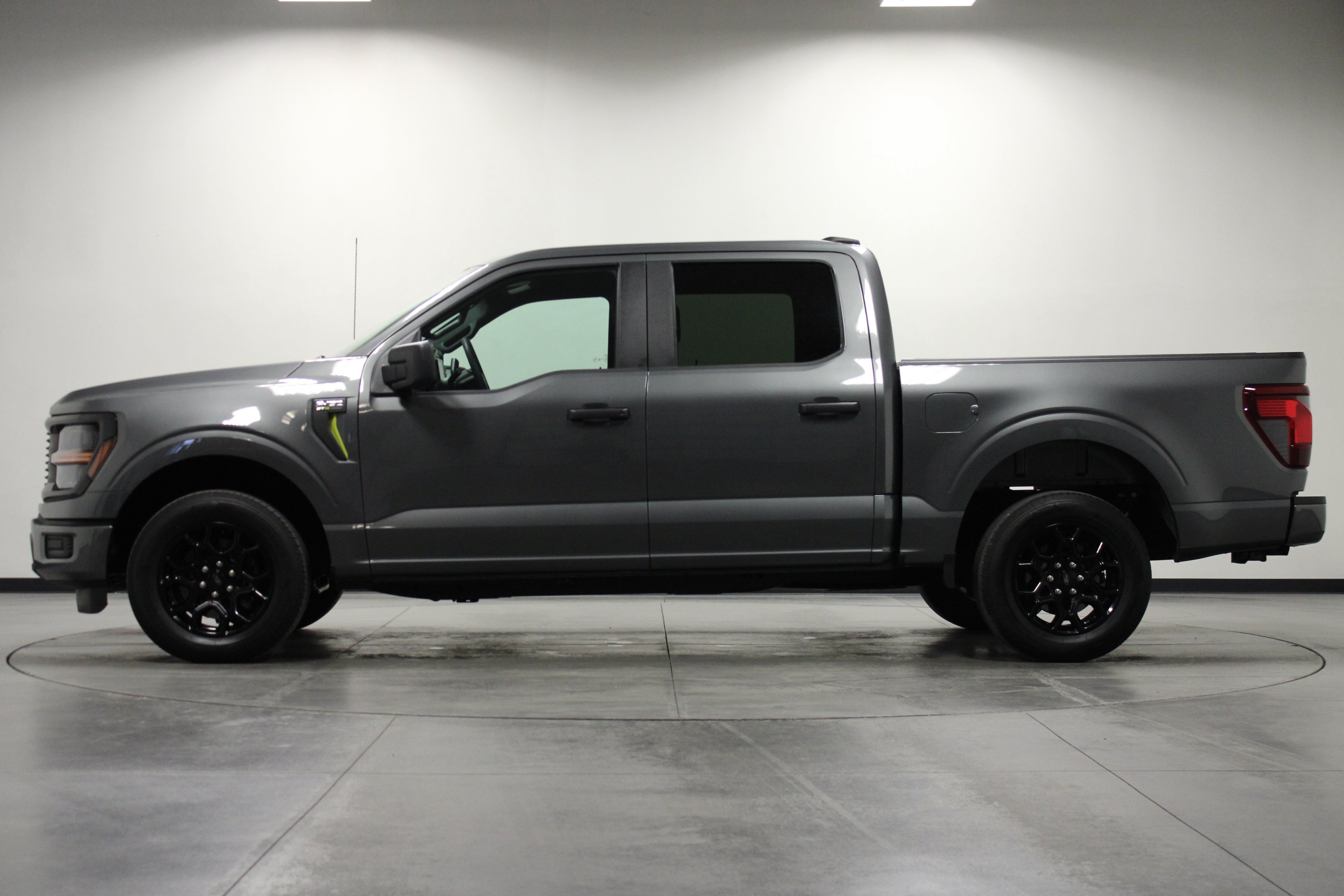 Used 2025 Ford F150 STX RWD image 7