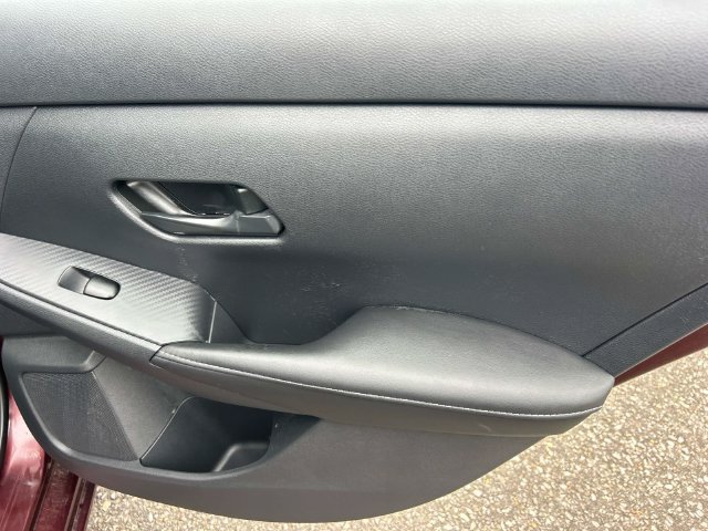 Certified 2025 Nissan Sentra SV FWD image 19