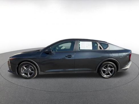 Used 2025 Kia K4 LXS image 9