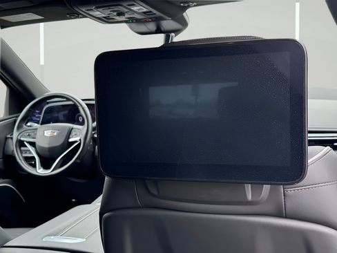 Used 2023 Cadillac Escalade Sport AWD/4WD image 19