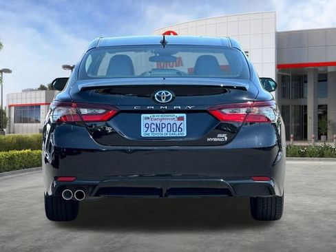 Certified 2023 Toyota Camry SE FWD image 6