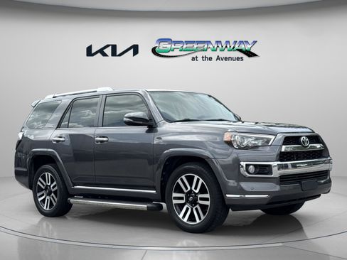 Used 2016 Toyota 4Runner Limited RWD image 2