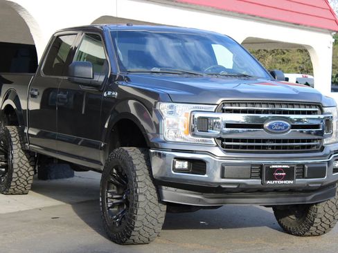 Used 2018 Ford F150 XLT image 3