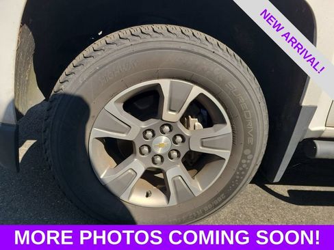 Used 2018 Chevrolet Colorado Z71 AWD/4WD image 11