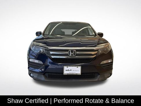Used 2017 Honda Pilot EX image 5