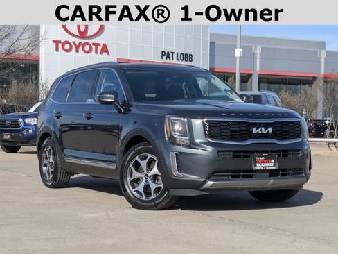 Used 2022 Kia Telluride EX w/ Towing Package image 2