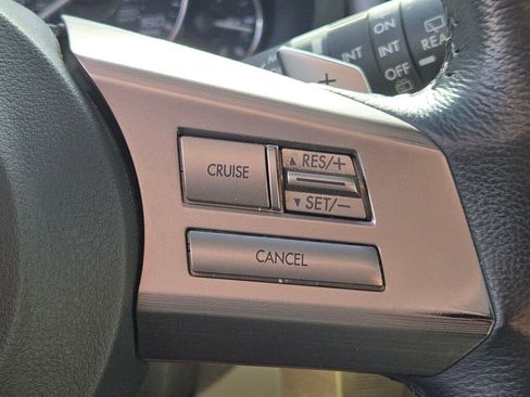 Used 2011 Subaru Outback 3.6R Limited w/ PWR Moonroof Pkg image 31