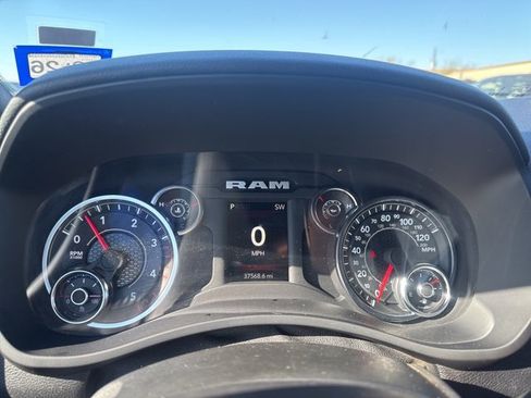 Used 2024 RAM 2500 Big Horn image 25