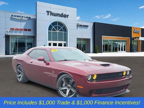 Used 2018 Dodge Challenger SRT Hellcat image 1