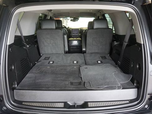 Used 2020 Chevrolet Tahoe LT AWD/4WD image 18