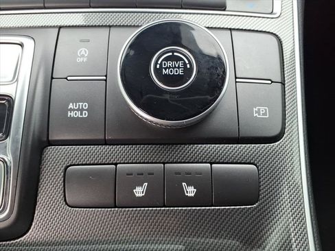 Certified 2023 Hyundai Santa Fe SEL image 19