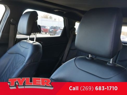 Used 2023 Kia Sportage X-Line w/ X-Line Premium Package image 39