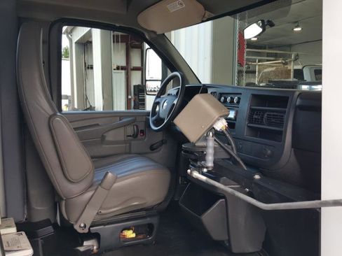 Used 2011 Chevrolet Express 3500 G3500 w/ School Bus Package image 16