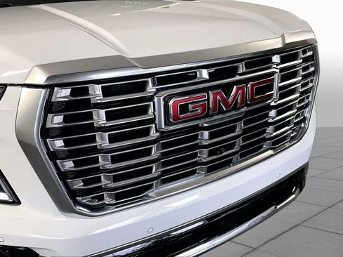 Certified 2025 GMC Yukon Denali AWD/4WD image 29
