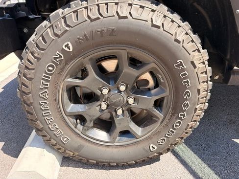 Used 2023 Jeep Wrangler Sport AWD/4WD image 25