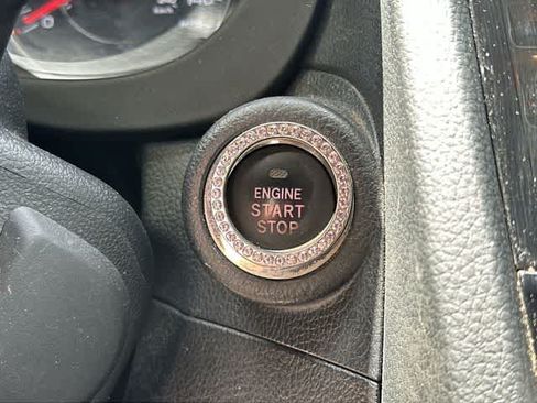 Used 2016 Subaru Forester 2.5i Touring AWD/4WD image 11