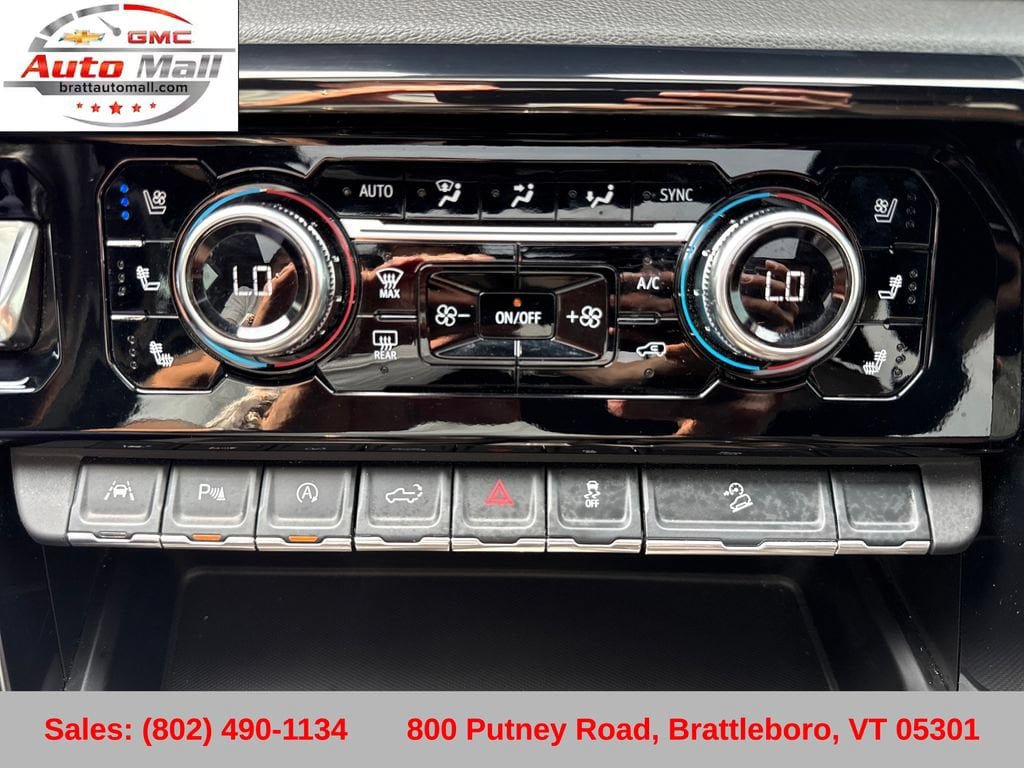 Used 2024 GMC Sierra 1500 AT4 w/ Technology Package AWD/4WD image 20