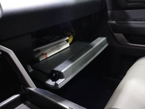 Used 2026 Toyota Tundra SR5 w/ SR5 Premium Package AWD/4WD image 30