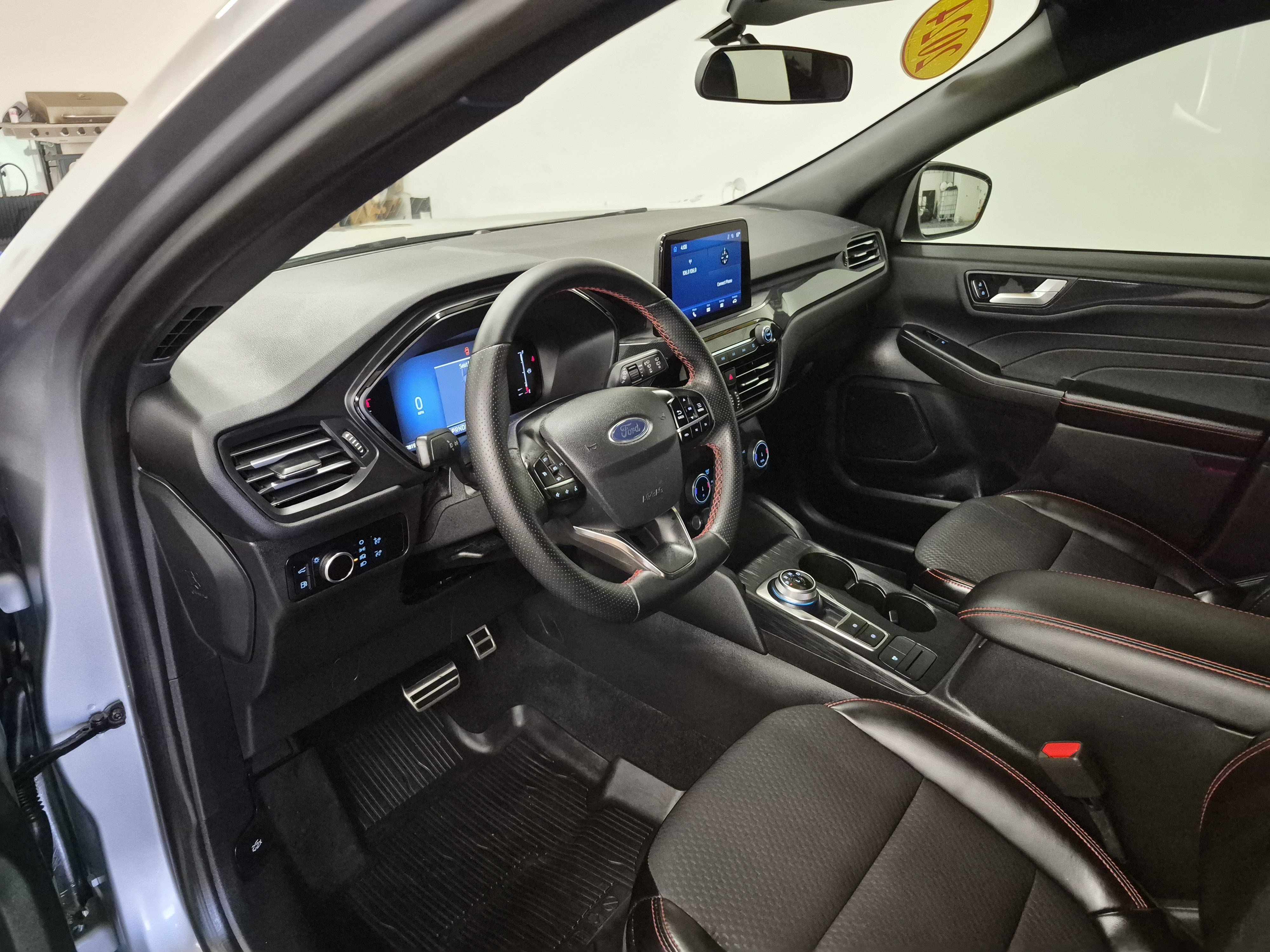 Certified 2024 Ford Escape ST-Line FWD image 17